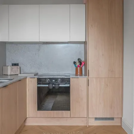 Ford Park House Penthouse Escape *