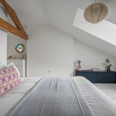 Ford Park House Penthouse Escape *