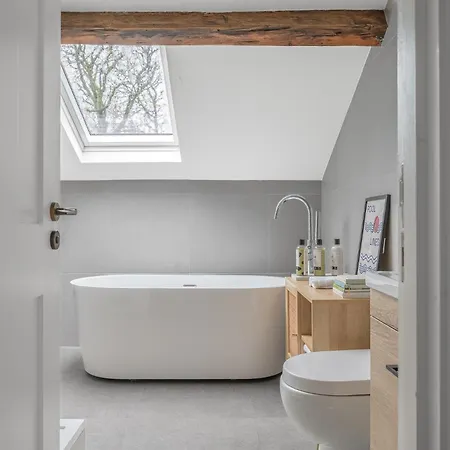 Ford Park House Penthouse Escape 아파트 *