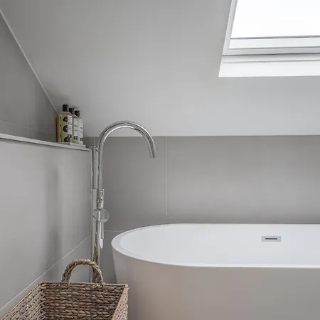 아파트 Ford Park House Penthouse Escape *