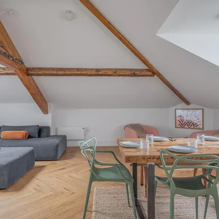 아파트 Ford Park House Penthouse Escape *